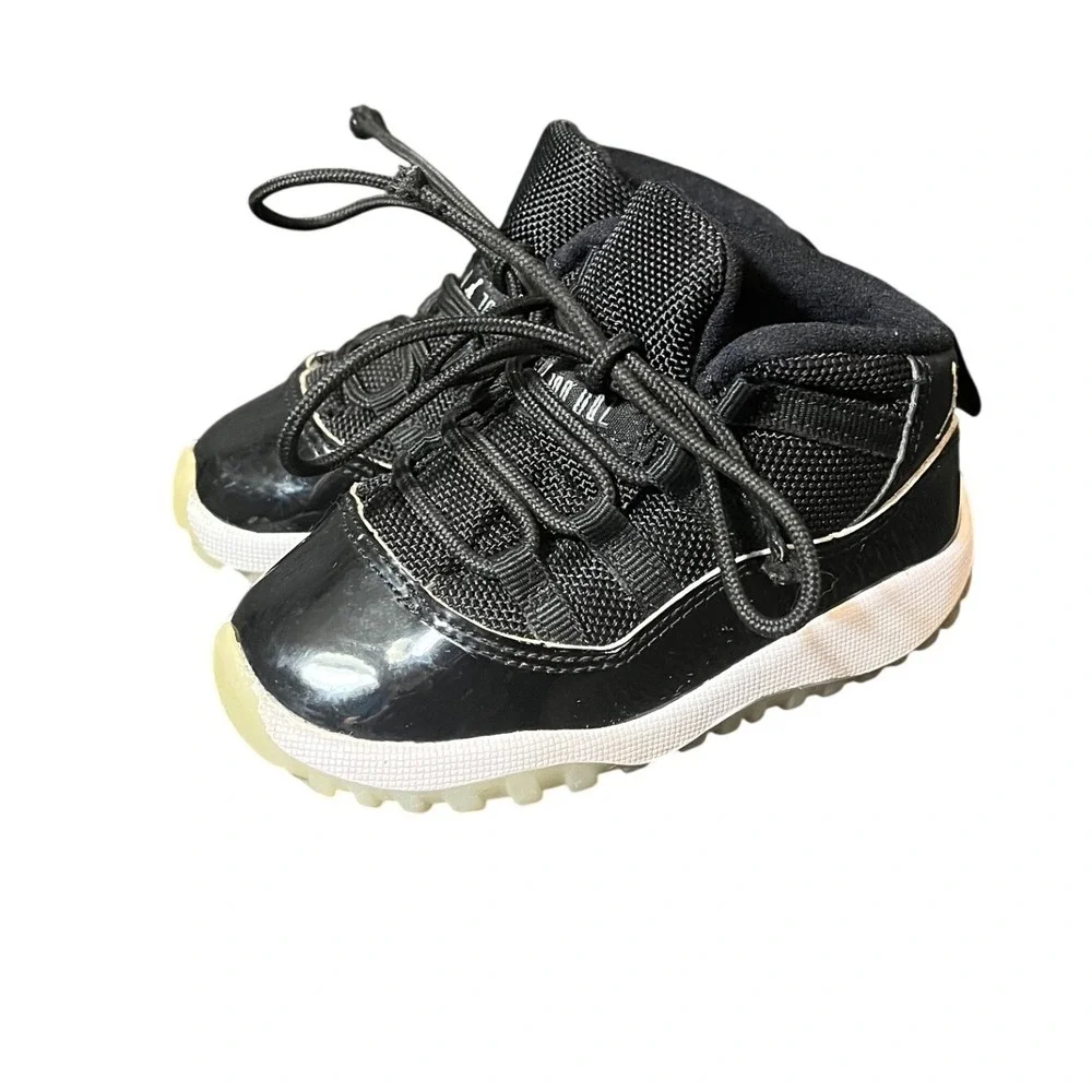 Jordan 11 Retro Jubilee 25th Anniversary Toddler 7C Black White 378040-011